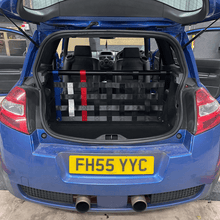 Load image into Gallery viewer, Renault Megane Mk2 RS 225 Strut bar and Cargo net
