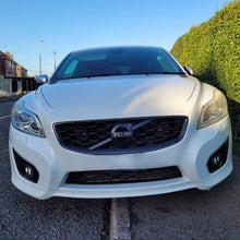 Load image into Gallery viewer, Volvo Grille Badge Gel Insert (Singles)
