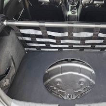 Load image into Gallery viewer, Seat Leon Mk2 Cupra R Strut bar and Cargo net
