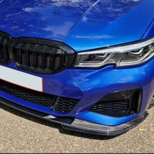 Load image into Gallery viewer, V Style Carbon Fibre Front Splitter for BMW G20 G21 3 Series Pre-LCI M Sport 19-22
