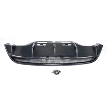 Load image into Gallery viewer, V Style Carbon Fibre Rear Diffuser for Audi R8 Gen 1 10-15
