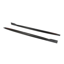 Load image into Gallery viewer, V Style Carbon Fibre Side Skirts for BMW G05 X5 F95 X5M 18-22
