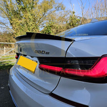 Load image into Gallery viewer, V Style Gloss Black Boot Spoiler for BMW G20 3 Series G80 M3 19-Present
