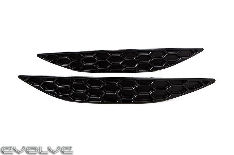 Acexxon Honeycomb Rear Reflector Inserts - VW Golf MK7 R