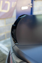 Load image into Gallery viewer, BMW 4 SERIES G22 GLOSS BLACK SPOILER - MP STYLE
