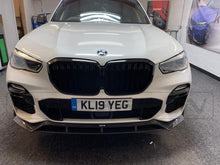 Load image into Gallery viewer, BMW X5 G05 DOUBLE SLAT BLACK GRILLES - BLAK BY CT CARBON
