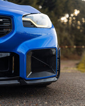 Load image into Gallery viewer, BMW M2 G87 Pre-Preg Carbon Fibre Performance Front Ducts Inserts by TRE (2023+)
