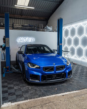 Load image into Gallery viewer, BMW M2 G87 Pre-Preg Performance Carbon Fibre Front Grilles by TRE (2023+)
