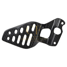 Load image into Gallery viewer, Pre-preg Carbon Fibre Heel Plates for Yamaha R6 2008-2015
