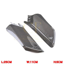 Load image into Gallery viewer, Pre-preg Carbon Fibre Side Panels for Yamaha R7 2022-Present
