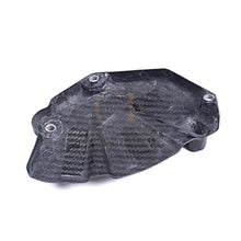 Load image into Gallery viewer, Pre-preg Carbon Fibre Sprocket Cover for Yamaha R6 2008-2015

