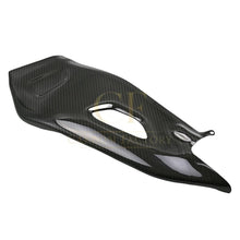 Load image into Gallery viewer, Pre-preg Carbon Fibre Swingarm Covers Protectors for Yamaha R1 2015-2024
