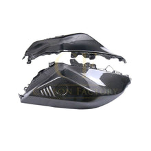 Load image into Gallery viewer, Pre-preg Carbon Fibre Tank Covers for Yamaha R7 2022-Present
