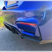 Load image into Gallery viewer, V Style Carbon Fibre Rear Diffuser for BMW F80 M3 F82 F83 M4 14-20
