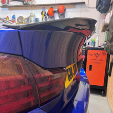 Load image into Gallery viewer, PSM Style Pre-Preg Carbon Fibre Boot Spoiler for BMW F82 M4 Coupe 14-20
