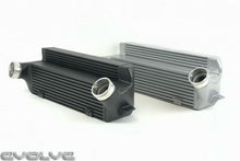 Load image into Gallery viewer, CSF High Performance Plug-and-Play Front Mount Intercooler (FMIC) for BMW N54/N55 - E82/E88 135i, E90/E91/E92/E93 335i/335xi/335is, E82 1M, E89 Z4 35i/35is, E84 X1 35iX - Quick-Connect, Stepped 5.5in Core
