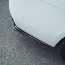 Load image into Gallery viewer, BMW F90 M5 CARBON FIBRE DIFFUSER - 3D STYLE

