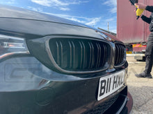 Load image into Gallery viewer, BMW M3/M4 (F80 F82 F83) CARBON FIBRE GRILLES
