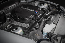 Load image into Gallery viewer, Eventuri Carbon Fibre Intake System - BMW Z8
