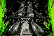 Load image into Gallery viewer, Eventuri Lamborghini Huracan V10 Carbon Fibre (Carbon Fiber) Cold Air Intake – Performance Induction Kit Upgrade | +18 hp +25 Nm | Pre-Preg Carbon, Triple-Layer Heat Shielding
