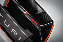 Load image into Gallery viewer, Eventuri Carbon Intake Scoop Set - BMW G80 | G81 M3 | G82 | G83 M4
