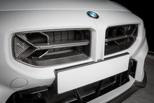 Load image into Gallery viewer, Eventuri Carbon Intake Scoop Set - BMW G87 M2

