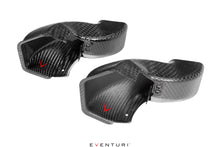 Load image into Gallery viewer, Eventuri Carbon Intake Scoop Set - BMW G87 M2
