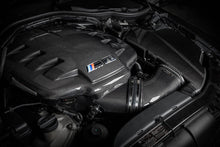 Load image into Gallery viewer, Eventuri Gloss Carbon Fibre Intake Plenum for BMW M3 E90/E92/E93 (E9X) | S65 V8 | CSL-Style Induction Sound | Direct OEM Replacement | Pre-Preg Carbon | Fits OEM Airbox
