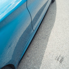 Load image into Gallery viewer, BMW 4 SERIES F32 GLOSS BLACK FULL KIT (TWIN EXHAUST) - MP STYLE - BLAK BY CT CARBON
