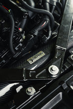 Load image into Gallery viewer, OSPREY BMW G8X S58 V4 Carbon Fibre Front Mount Intakes
