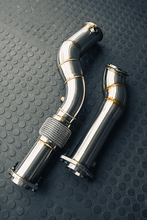 Load image into Gallery viewer, BMW G8x M3/M4 S58 Decat/Catless Downpipes – High-Flow Stainless Steel, Bolt-On Fit for G80 G81 G82 G83 – Performance Exhaust Upgrade

