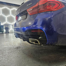 Load image into Gallery viewer, Gloss Black Rear Diffuser for BMW G30 G31 5 Series M Sport 540 550 17-24
