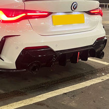 Load image into Gallery viewer, LED Style Gloss Black Rear Diffuser for BMW 4 Series G22 G23 20-Present
