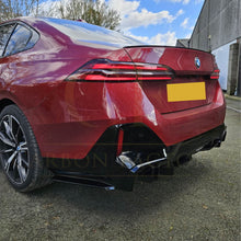 Load image into Gallery viewer, MP Style Gloss Black Rear Diffuser for BMW G60 5 Series 24-Present
