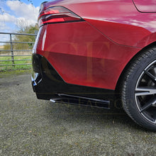 Load image into Gallery viewer, MP Style Gloss Black Rear Diffuser for BMW G60 5 Series 24-Present
