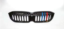 Load image into Gallery viewer, Gloss Black Front Grille for BMW G20 G28 3 Series LCI 22-Present
