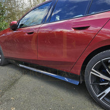 Load image into Gallery viewer, MP Style Gloss Black Side Skirts for BMW G60 5 Series 24-Present
