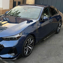 Load image into Gallery viewer, MP Style Gloss Black Side Skirts for BMW G60 5 Series 24-Present
