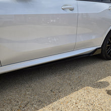 Load image into Gallery viewer, Gloss Black Kit 1 Side Skirts for BMW G05 LCI X5 23-Present
