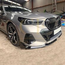 Load image into Gallery viewer, MP Style Gloss Black Front Splitter 4 Pieces for BMW G60 5 Series 24-Present
