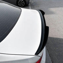 Load image into Gallery viewer, PSM2 Style Gloss Black Boot Spoiler for BMW G30 5 Series inc F90 M5 17-24
