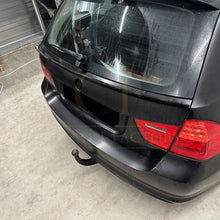 Load image into Gallery viewer, V Style Gloss Black Mid Spoiler for BMW E91 Estate 3 Series 05-13
