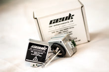 Load image into Gallery viewer, IllumiNite D3S 6000K Xenon Bulb Upgrade | Up to 50% Brighter HID (PK32d-5)
