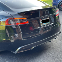 Load image into Gallery viewer, V3 Style Carbon Fibre Rear Diffuser for Tesla Model S 16-17
