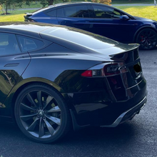 Load image into Gallery viewer, V3 Style Carbon Fibre Rear Diffuser for Tesla Model S 16-17

