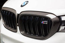 Load image into Gallery viewer, BMW M5 F90 Pre-LCI (2017-2020) M Performance Carbon Fibre (Carbon Fiber) Kidney Grilles - Genuine OEM Front Grille Set for M5 &amp; M5 Competition
