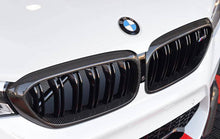 Load image into Gallery viewer, BMW M5 F90 Pre-LCI (2017-2020) M Performance Carbon Fibre (Carbon Fiber) Kidney Grilles - Genuine OEM Front Grille Set for M5 &amp; M5 Competition
