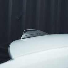 Load image into Gallery viewer, BMW Fxx CARBON FIBRE ANTENNA COVER
