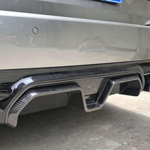 Load image into Gallery viewer, CS Style Pre-Preg Carbon Fibre Rear Diffuser for BMW F90 M5 17-24
