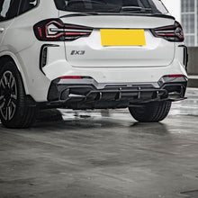 Load image into Gallery viewer, DS Style Pre-Preg Carbon Fibre Rear Diffuser for BMW G01 X3 G08 IX3 LCI 22-25
